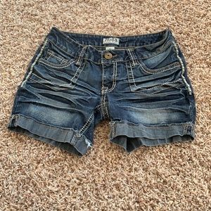Mudd Jean shorts sz 5